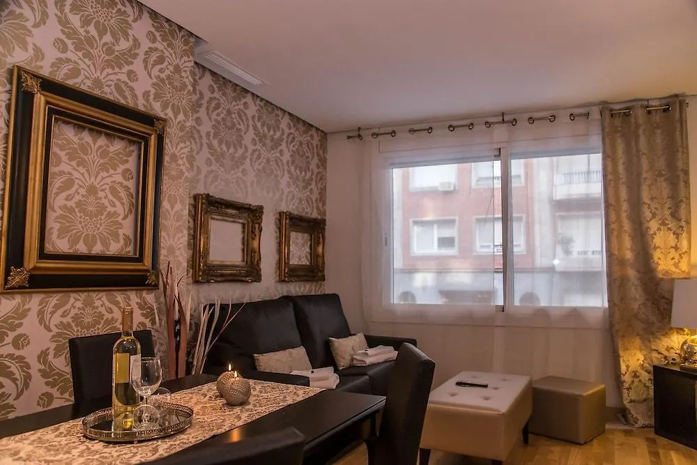 Apartamento Alcam Gold Barcelona 0*,  España